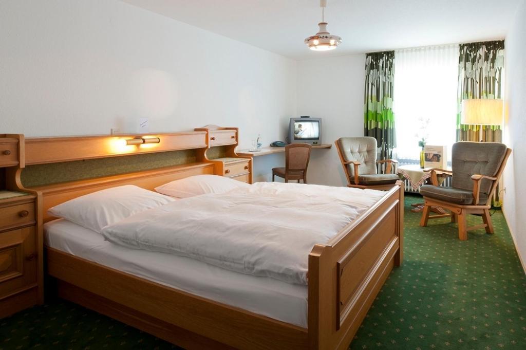 Landhotel Sauerlaender Hof Eslohe Quarto foto