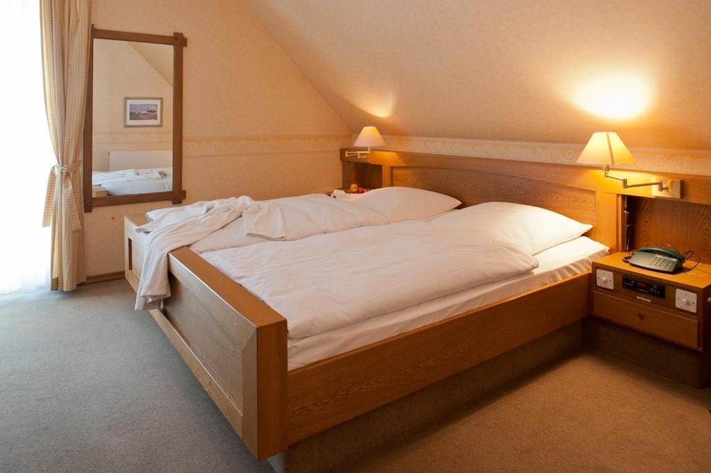 Landhotel Sauerlaender Hof Eslohe Quarto foto